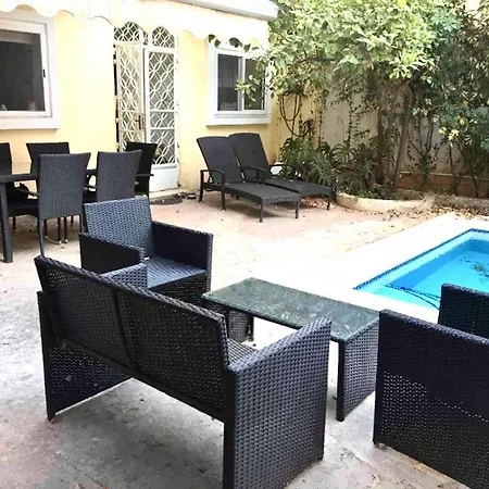Δωμάτια σε οικογενειακή κατοικία Bohemian Homestay In With Pool And Friendly Cats *