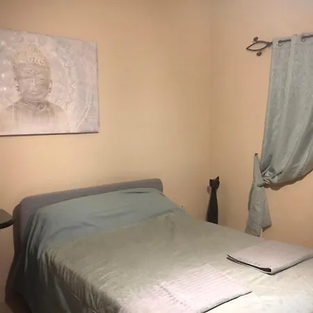 Bohemian Homestay In With Pool And Friendly Cats Δωμάτια σε οικογενειακή κατοικία
